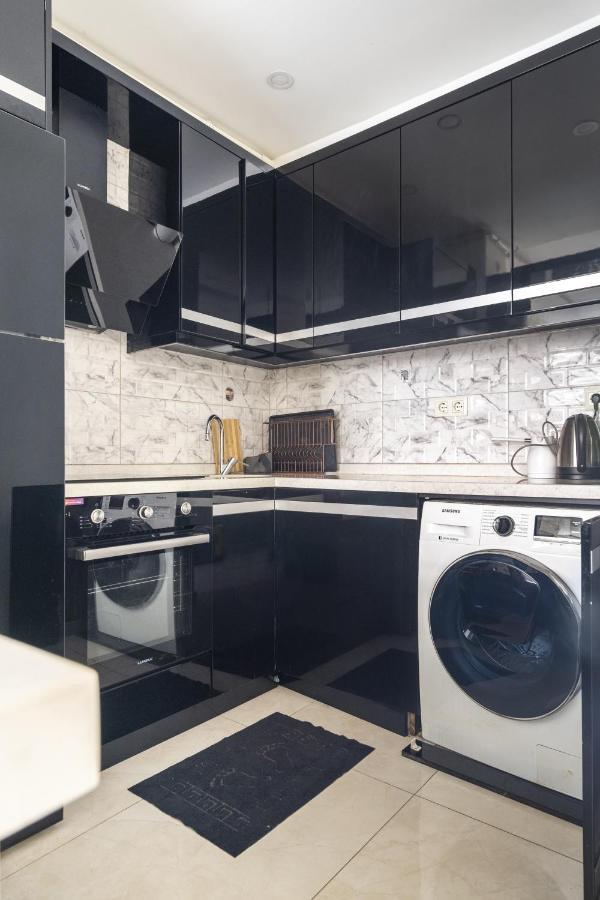 Central Flat With Balcony In Inonu Sisli Appartement *
